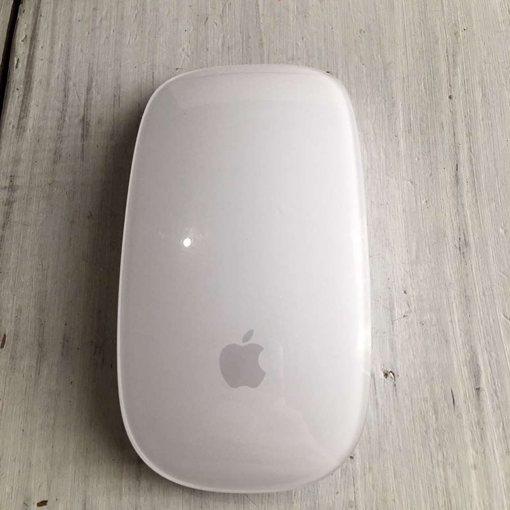 Apple Magic Mouse 2